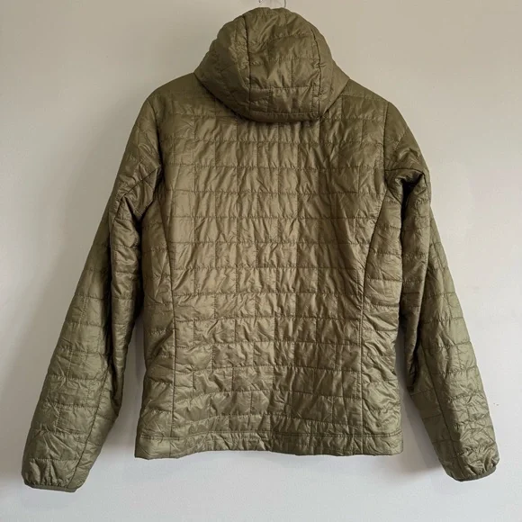 Patagonia Men's Sage Green Nano Puffer Jacket - Picture 2 of 7